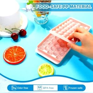 2 - NWT Ice Ball Maker Round Ice Cube Tray Mold - 2 TRAYS✨️✨️